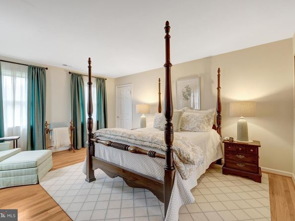 2201 Lydia Place, Vienna VA 22181