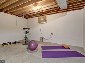 2201 Lydia Place, Vienna VA 22181