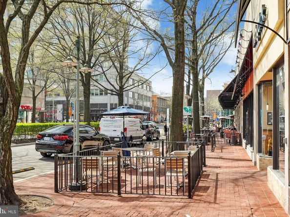 3249 Martha Custis Drive, Alexandria VA 22302
