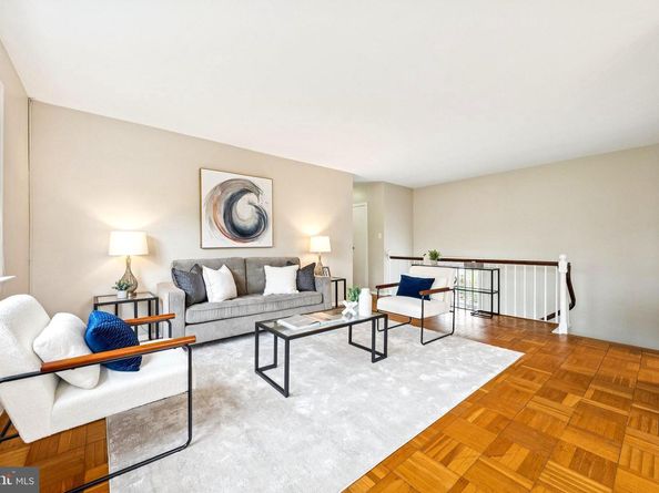 3249 Martha Custis Drive, Alexandria VA 22302