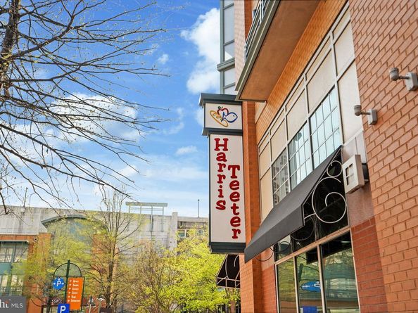 3249 Martha Custis Drive, Alexandria VA 22302