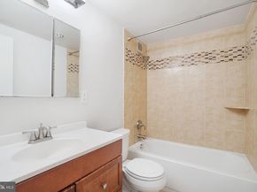 4141 Henderson Road 303, Arlington VA 22203