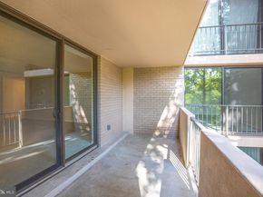 4141 Henderson Road 303, Arlington VA 22203