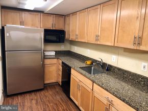 950 25TH Street NW N204, Washington DC 20037