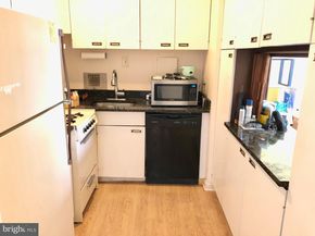 950 25TH Street NW N204, Washington DC 20037