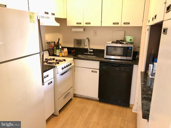 950 25TH Street NW N204, Washington DC 20037