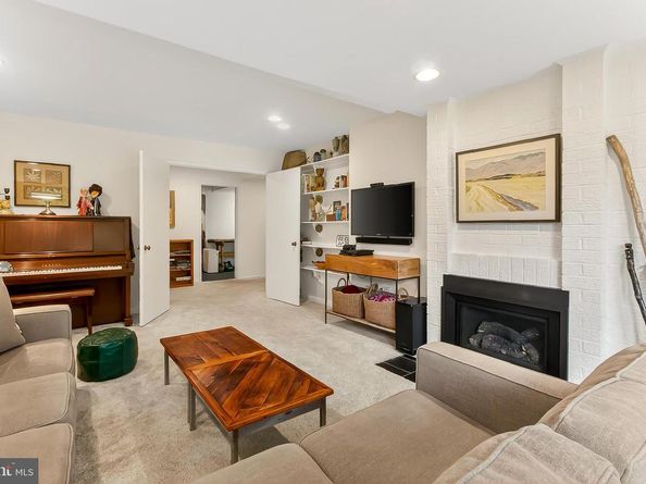 11732 Indian Ridge Road, Reston VA 20191