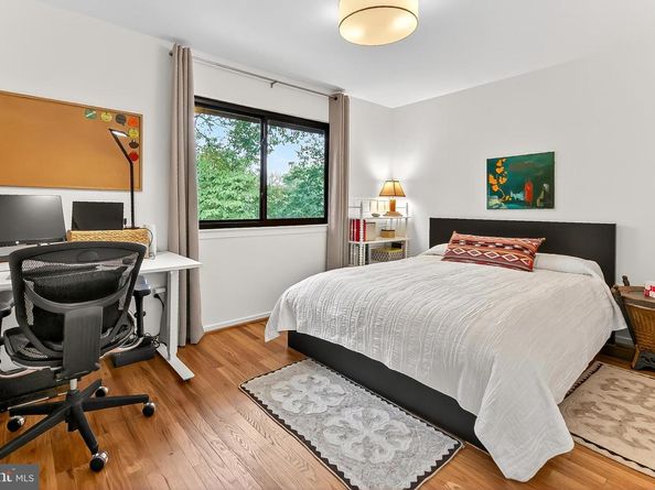 11732 Indian Ridge Road, Reston VA 20191