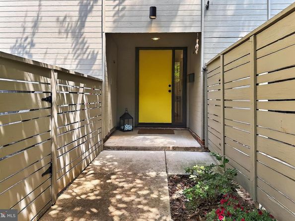 11732 Indian Ridge Road, Reston VA 20191
