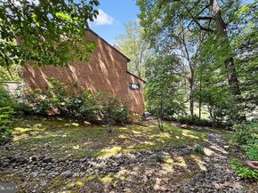 11732 Indian Ridge Road, Reston VA 20191