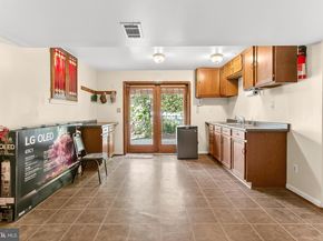 406 Woodgrove Court, Herndon VA 20170