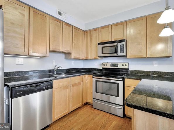 2701 4TH Street NE 101, Washington DC 20002