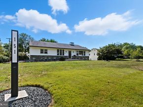 151 Dolington Road, Yardley PA 19067