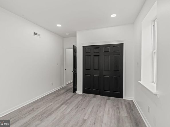 1010 S 51st Street, Philadelphia PA 19143
