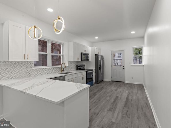 1010 S 51st Street, Philadelphia PA 19143