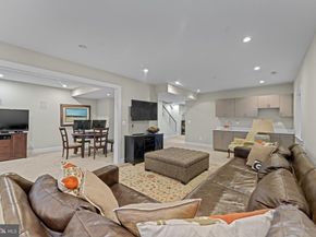 5702 16TH Street NW, Washington DC 20011