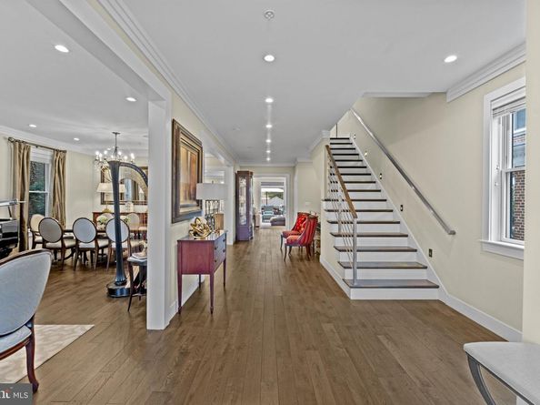 5702 16TH Street NW, Washington DC 20011