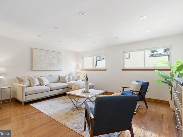 1 Alder Court, Philadelphia PA 19147