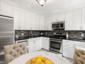 1 Alder Court, Philadelphia PA 19147