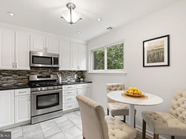 1 Alder Court, Philadelphia PA 19147