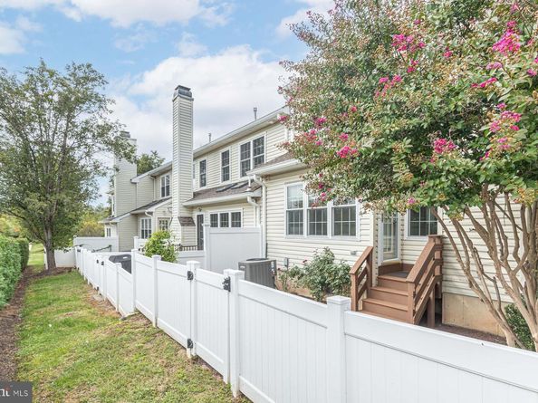 102 Waverly Lane 4, New Hope PA 18938
