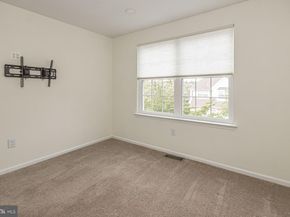 102 Waverly Lane 4, New Hope PA 18938