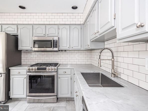 102 Waverly Lane 4, New Hope PA 18938