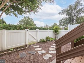 102 Waverly Lane 4, New Hope PA 18938