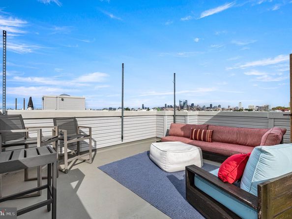 2000 E Moyamensing Avenue, Philadelphia PA 19148