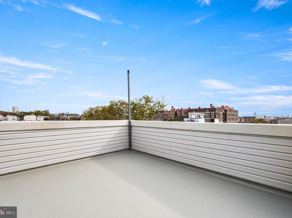 2000 E Moyamensing Avenue, Philadelphia PA 19148