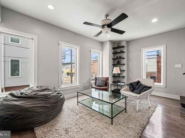 2000 E Moyamensing Avenue, Philadelphia PA 19148