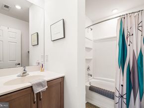 16442 River View Drive, Bristol PA 19007