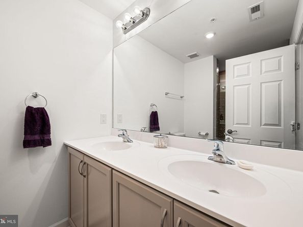 16442 River View Drive, Bristol PA 19007