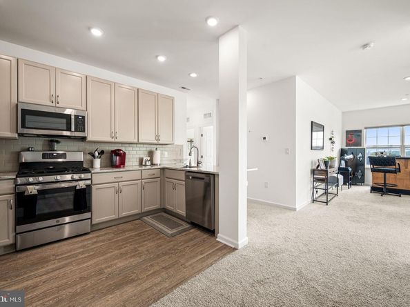 16442 River View Drive, Bristol PA 19007