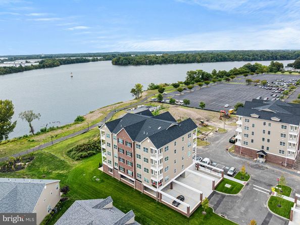 16442 River View Drive, Bristol PA 19007
