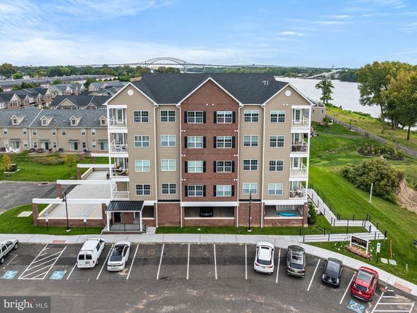 16442 River View Drive, Bristol PA 19007