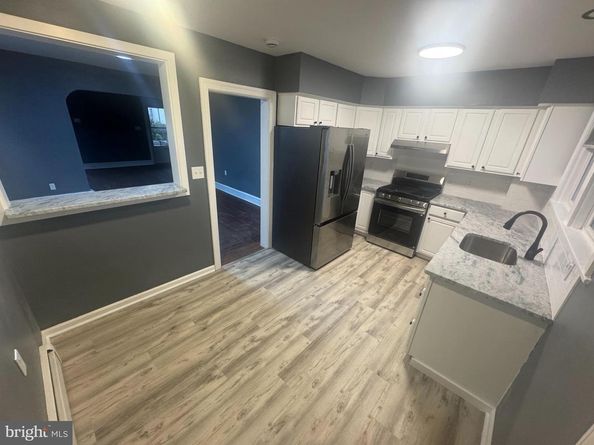 125 N Scott Avenue, Glenolden PA 19036
