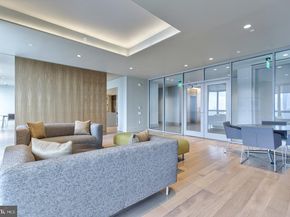 2020 Walnut Street 19K, Philadelphia PA 19103