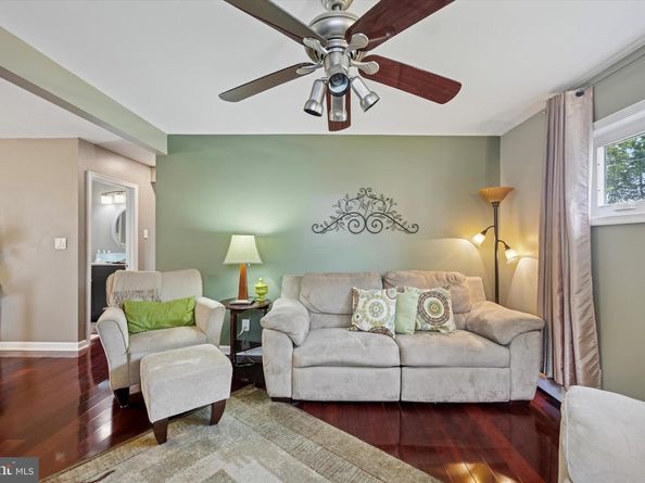 2329 Armstrong Avenue, Holmes PA 19043