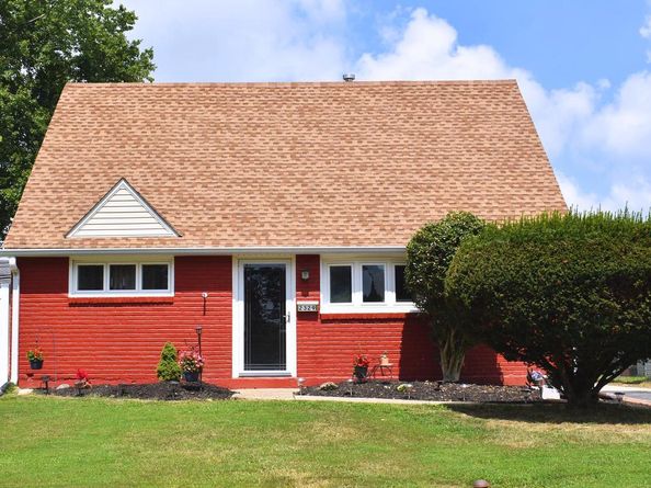 2329 Armstrong Avenue, Holmes PA 19043