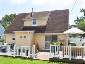 2329 Armstrong Avenue, Holmes PA 19043