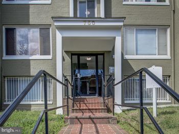 750 Barnaby Street SE
