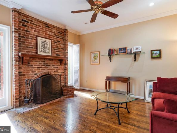 3922 N Glebe Road, Arlington VA 22207