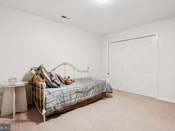 3922 N Glebe Road, Arlington VA 22207