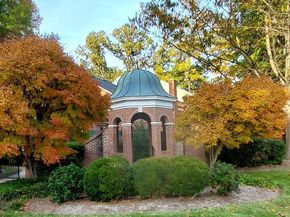 3922 N Glebe Road, Arlington VA 22207