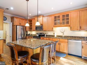 3922 N Glebe Road, Arlington VA 22207