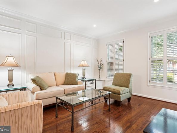 3922 N Glebe Road, Arlington VA 22207