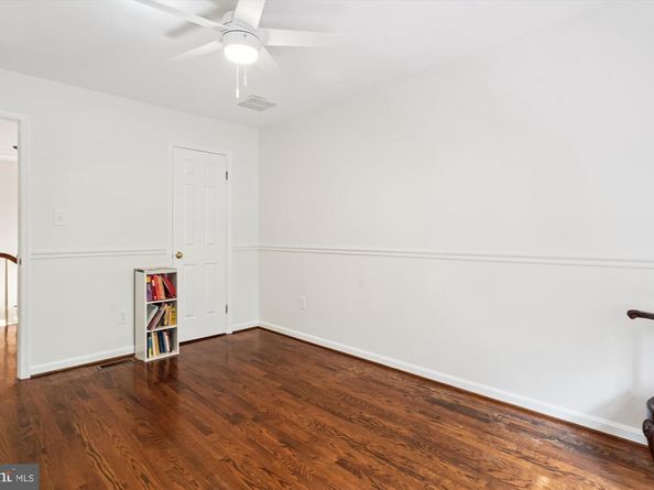3922 N Glebe Road, Arlington VA 22207