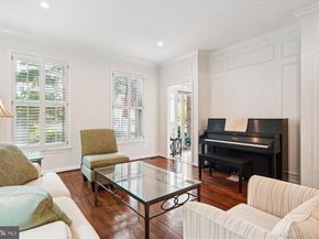 3922 N Glebe Road, Arlington VA 22207