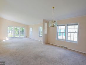 191 Cardinal Court S, New Hope PA 18938